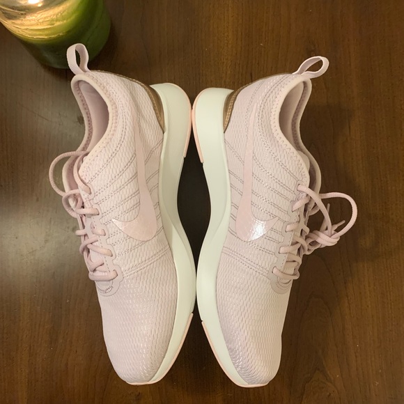 NEW Nike Dualtone Racer Shoe w/ box - Picture 5 of 8